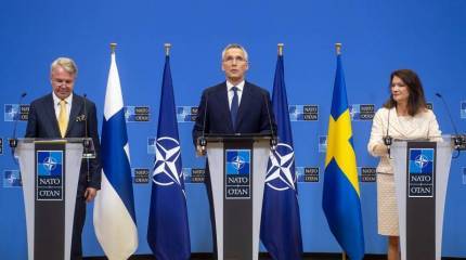 Парламент Финляндии перенес голосование по вступлению страны в НАТО