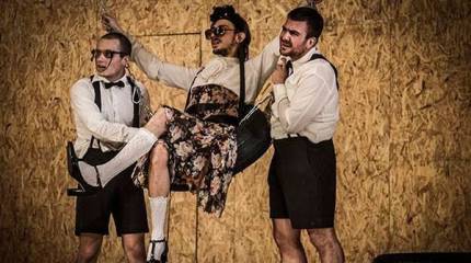 «Рыба гниёт с головы». Несмешная постановка для не совсем здорового социума