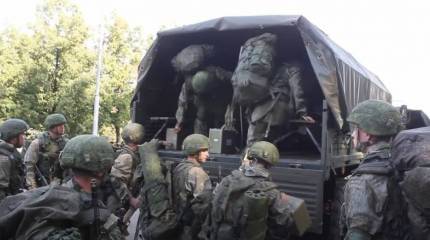 «Русские могут сражаться бесконечно»: американский политик заявляет о реальной угрозе со стороны Пекина, а не Москвы