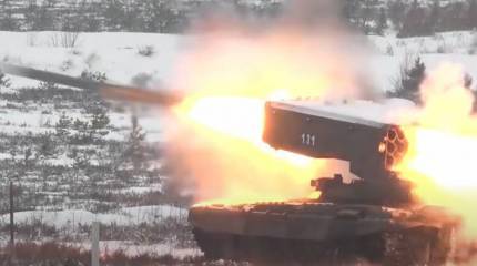 «Это оружие сжигает всё дотла»: в польской прессе оценили работу огнеметных систем ТОС-1/2