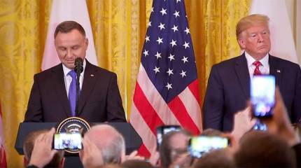 Стало известно о реакции поляков на решение Трампа не лететь в Варшаву