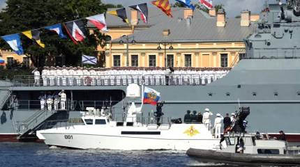 Источник: В Главном военно-морском параде в Санкт-Петербурге примут участие две атомные субмарины Северного флота