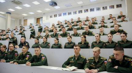 День военного переводчика в России