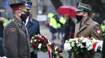 Латвия сегодня: «бумажной» независимости много, а денег нет совсем