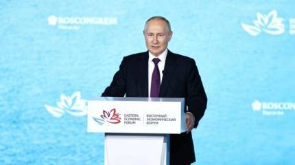 Президент на ВЭФ: Российский ВПК продолжит разработку оружия, основанного на новых физических принципах