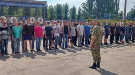 В Черниговской области объявил всеобщую мобилизацию стоящих на военном учёте мужчин