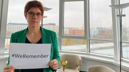 «Сила есть, но она не твоя»: Мария Захарова ответила министру обороны ФРГ на слова о необходимости говорить с РФ «с позиции силы»