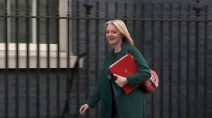 Глава МИД Великобритании Лиз Трасс намерена сменить Бориса Джонсона на посту премьер-министра