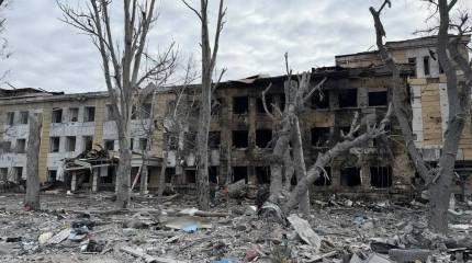 В сети появились фото больницы в ДНР, где из-за удара ВСУ погибло восемь медиков