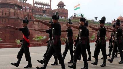 Сообщается о боестолкновениях и потерях на индо-пакистанской границе