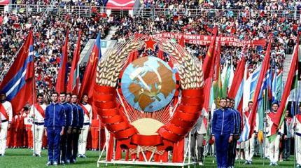 Мировое олимпийское политическое шоу. Один взгляд назад