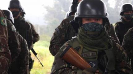 Верховный суд Бразилии потребовал от президента объяснить использование вооружённых сил в Амазонии