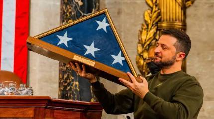 Bloomberg: Зеленский безуспешно умолял американских конгрессменов о новом пакете военной помощи