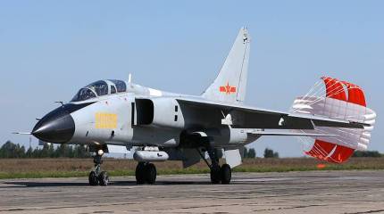 Зачем Китай привез на "Авиадартс-2016" свои истребители