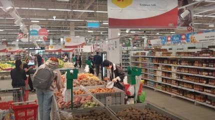 Крымские власти озвучили запасы топлива и продовольствия на полуострове