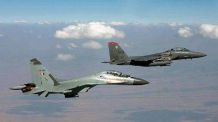 Су-34 против F-15E. Ярость небес