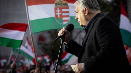 Politico: если Орбан выиграет выборы, Венгрию могут исключить из Евросоюза