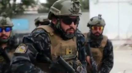«Талибы «потешаются» над Америкой»: боевики оделись в трофейную форму армии США