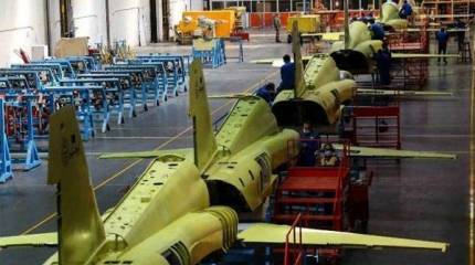 Иранские заводы начали массовое производство истребителей "Kowsar"