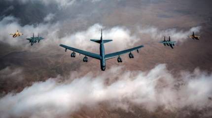 Инцидент над Словакией: при сопровождении бомбардировщиков B-52 на турецкие истребители нацелились греческие самолёты