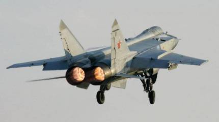Высотный истребитель-перехватчик МиГ-31 пропал с экранов радаров над Авачинской бухтой на Камчатке