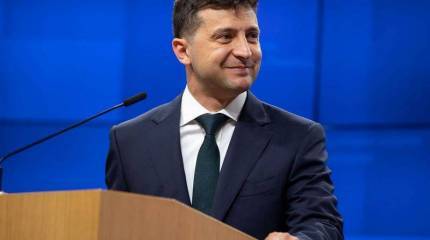 Зеленский решил упростить получение украинского гражданства для россиян