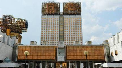 День российской науки, или Почему российский учёный зарабатывает меньше участника "Дома-2"