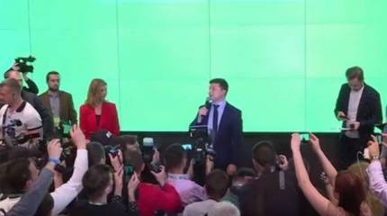 В проекте указа Зеленский назначил дату досрочных выборов в Раду