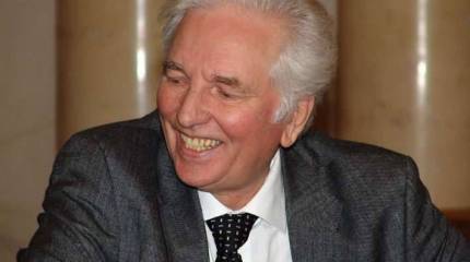 Академику Месяцу – 80 лет