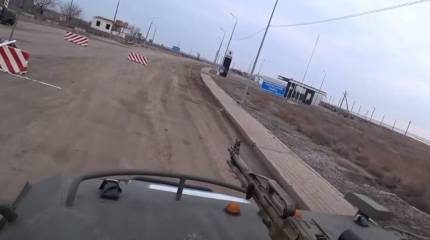 На месте удара по Чонгарскому мосту в Херсонской области нашли осколки снарядов с французской маркировкой