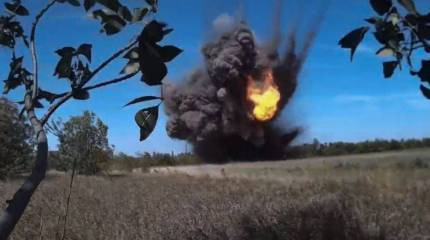 Бойцы Росгвардии обнаружили замаскированный опорный пункт ВСУ и навели на него армейскую артиллерию