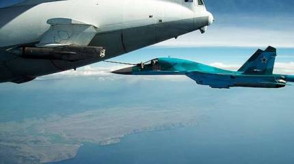 Экипажи Су-34 Южного округа отработали дозаправку в воздухе
