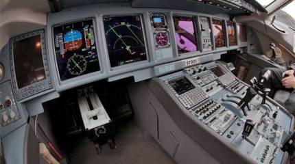 Что случилось с испытательным SSJ-100 в Подмосковье?