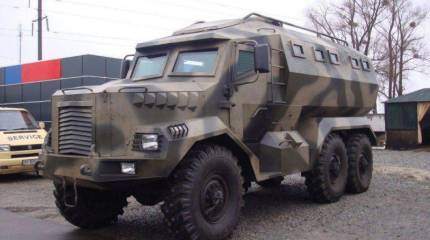 Киевская компания Reform разработала броневик «Годзилла»