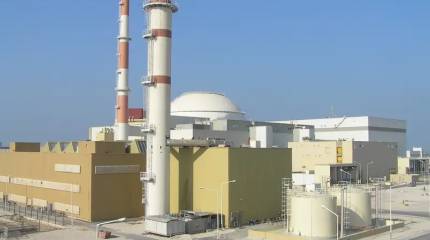 «Присутствие российских специалистов не помеха»: Израиль заявил о нанесении ударов по Бушеру, где находится АЭС