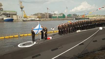 «Последняя в серии для ТОФ»: Андреевский флаг поднят на дизель-электрической подводной лодке «Якутск» проекта 636.3 «Варшавянка»