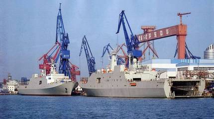 Военно-морские силы НОАК пополнились двумя новыми кораблями