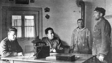 С Днём военного переводчика!