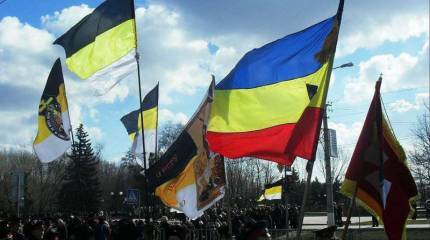 На перекрёстке истории и современности