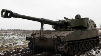 Поражение беспилотником «Ланцет» американской САУ M109A3 ВСУ попало в кадр