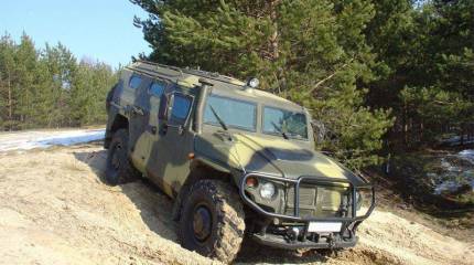 Горная мотострелковая бригада получила бронеавтомобили "Тигр-М СпН"