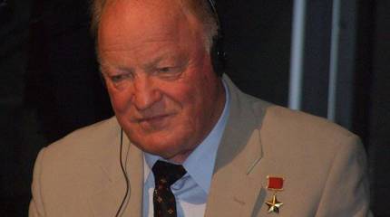 Нашей космонавтике и авиации отрубили голову