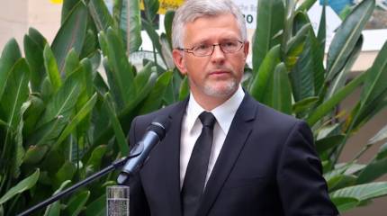 «Крым, Донбасс и репарации»: Посол Украины в Берлине назвал условия нормализации отношений Москвы и Киева