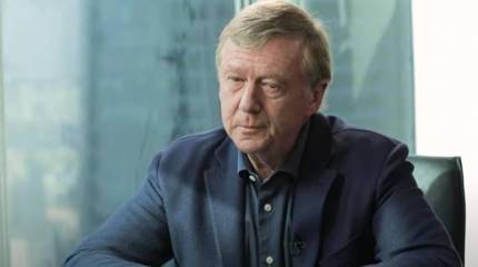 Чубайс покинул Россию