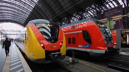 Крупнейшее за последние годы ЧП с остановкой десятков поездов произошло на севере Германии