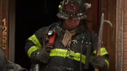 В Нью-Йорке не могут установить причину множественных взрывов, прогремевших на острове Рузвельта