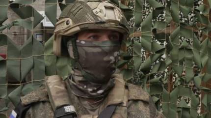 Стрелок подразделения военной полиции ВС РФ сообщил об обнаружении схрона с оружием и формой «азовцев» в зоне проведения СВО