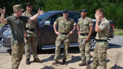 Британское издание: НАТО столкнулось с нехваткой квалифицированных переводчиков при подготовке украинских военных