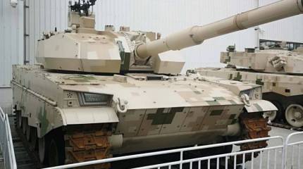 Китай представил обновлённый вариант лёгкого танка VT5