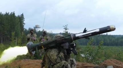 Командование ВСУ: До половины будущих операторов ПТРК Javelin - женщины
